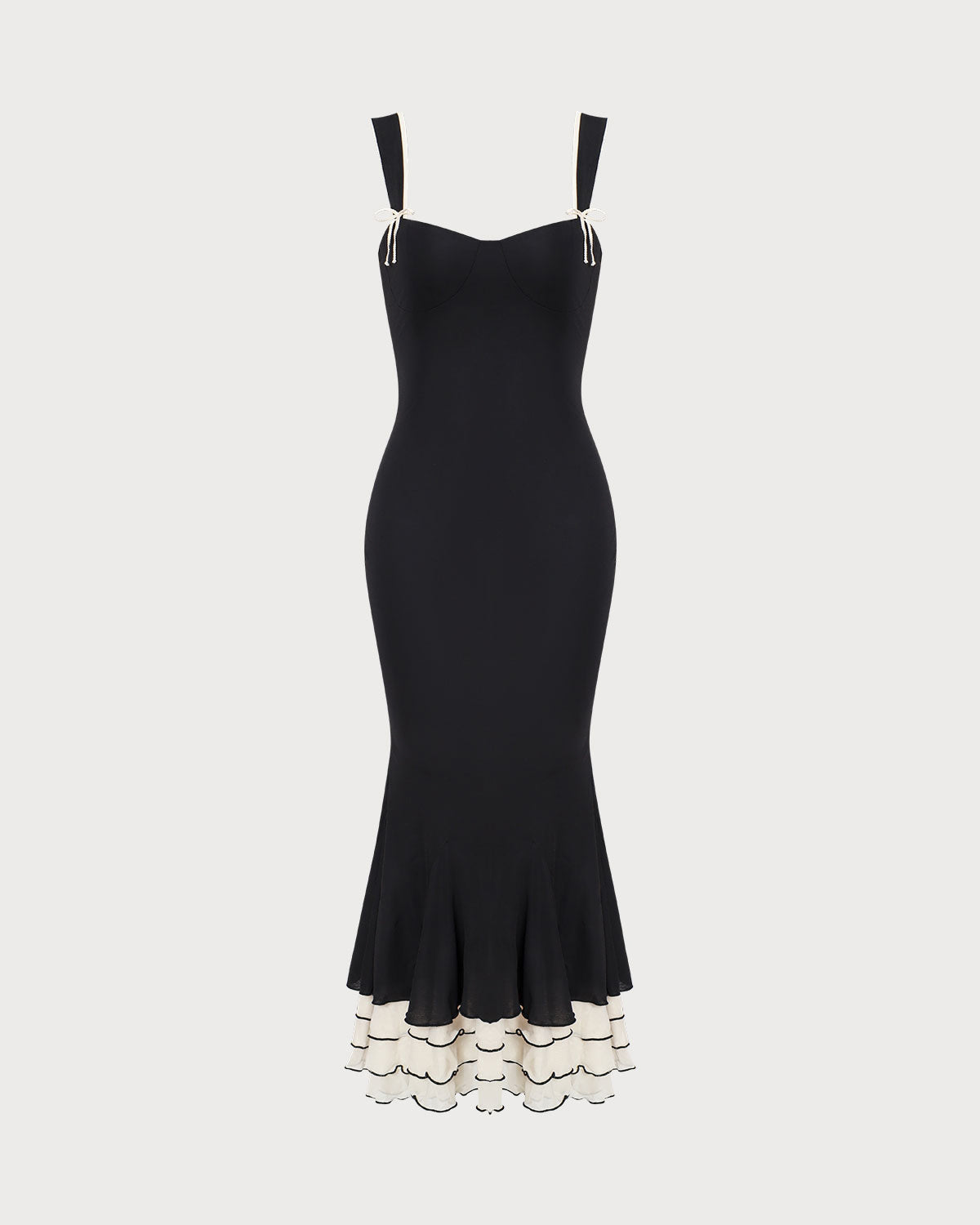 Vestido largo ajustado negro con escote corazón